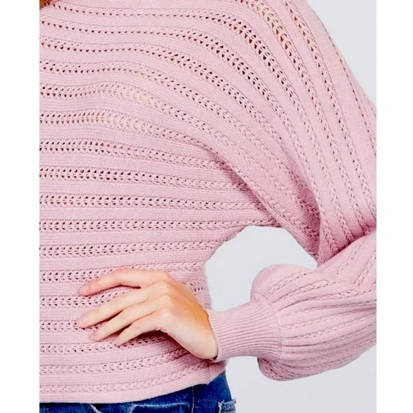 🎀Pretty Pink Sweater🎀 - Picture 1 of 7